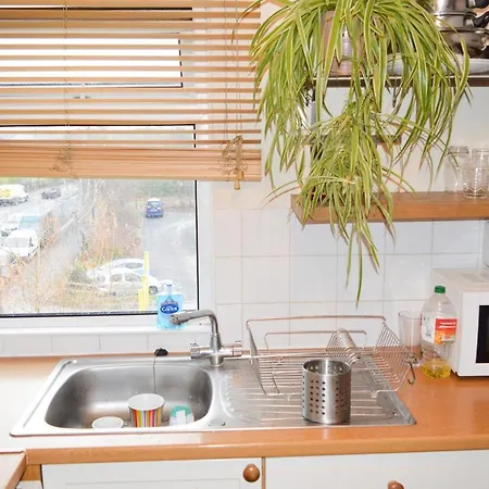 Cosy 1 Bedroom Flat On Gloucester Road North شقة *